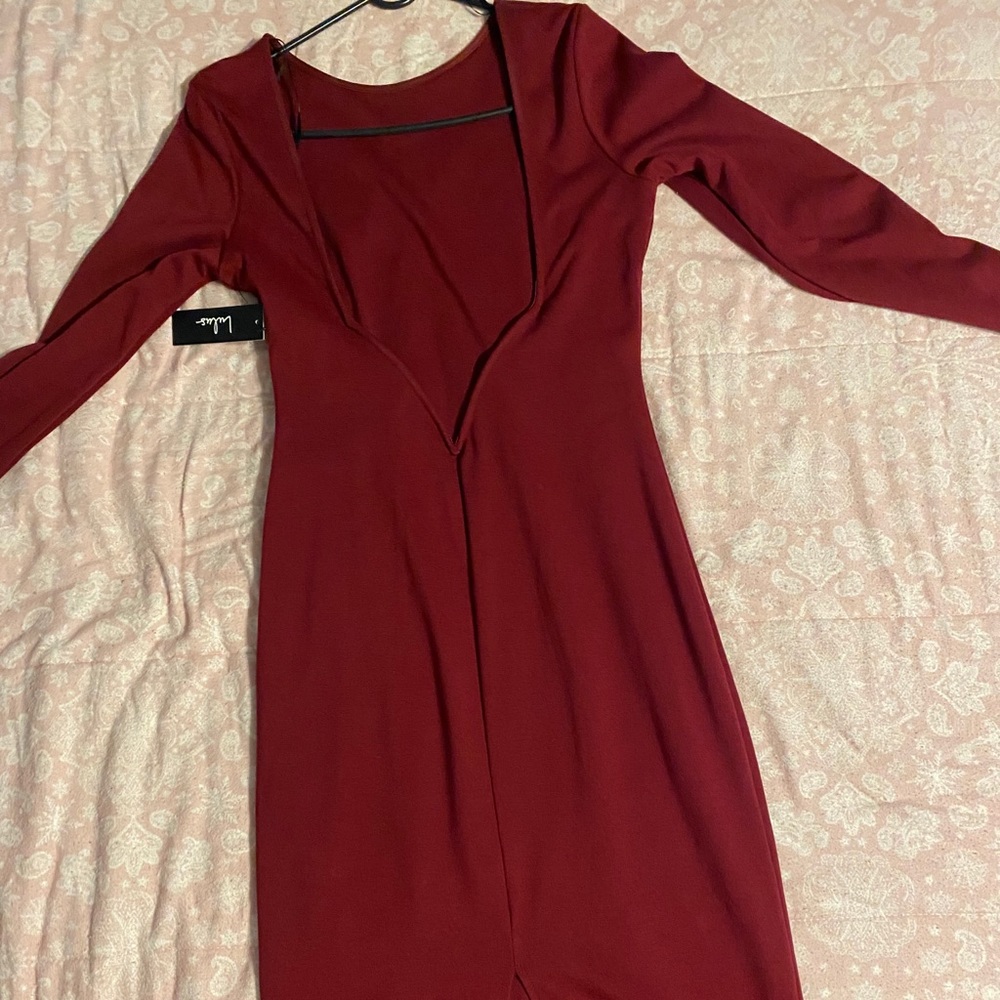 Backless red dress